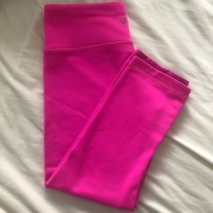 Hot Pink Lululemon Cropped Leggings size 4-6